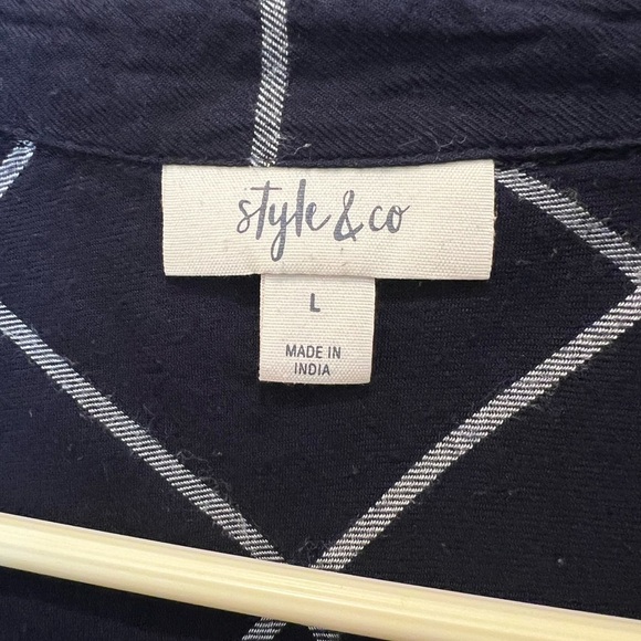 Style & Co Blue Plaid Button Up Top Size Large - Picture 3 of 11